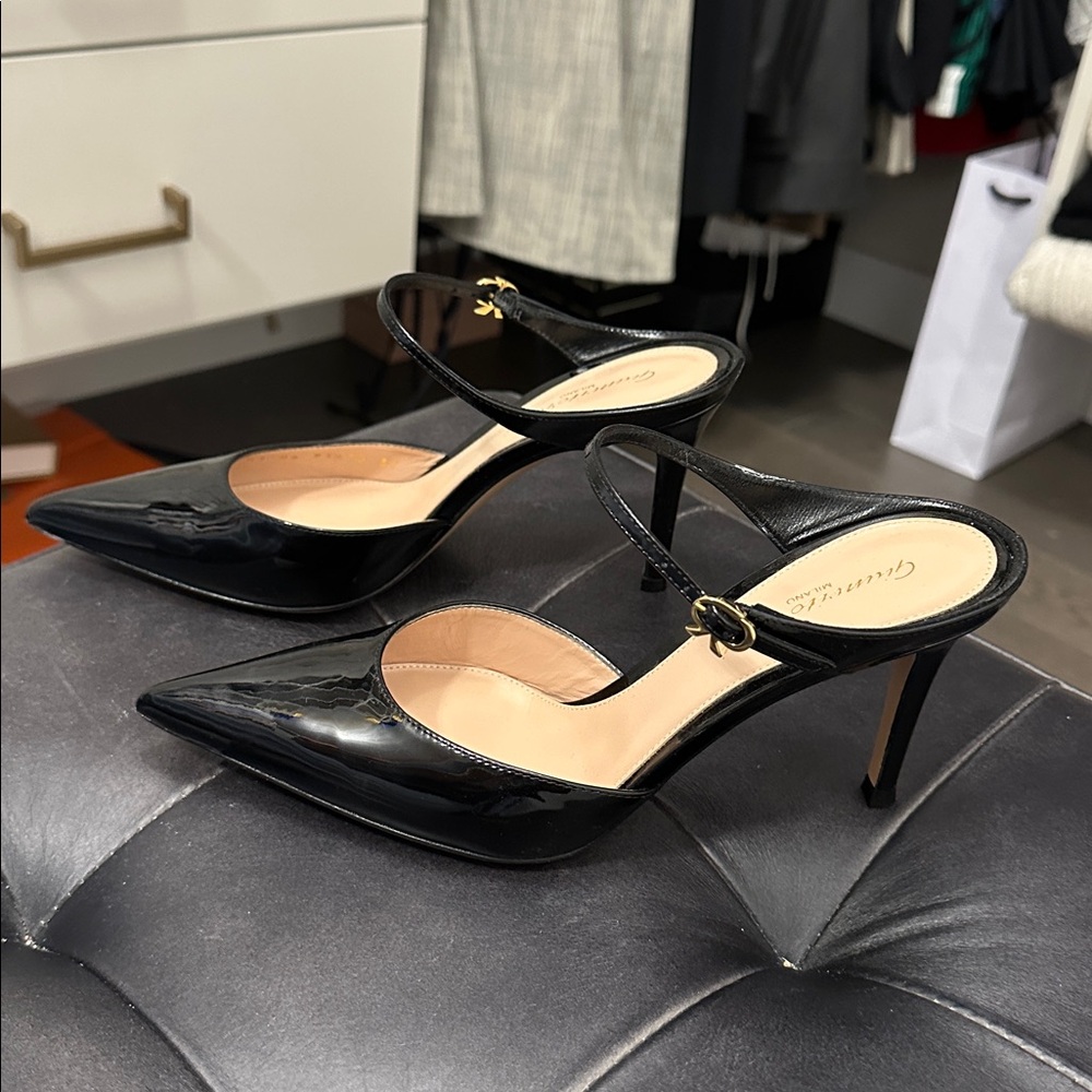Gianvito Rossi Black Patent Leather Mary Jane Mule Heels - Picture 6 of 8